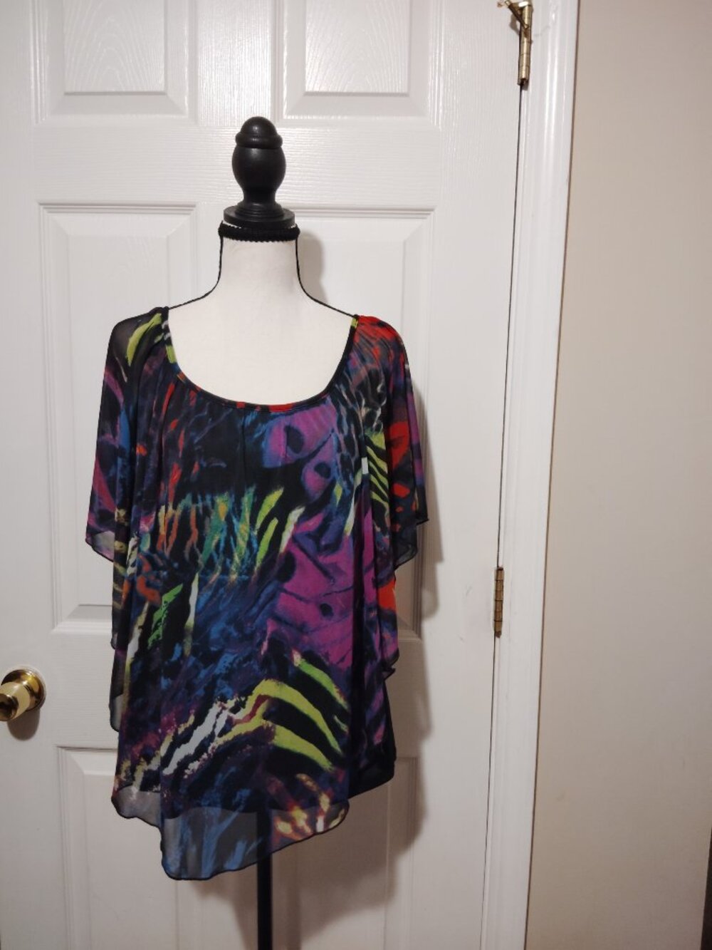 New Direction  colorful Abstract Print chiffon Overlay Blouse size Xl